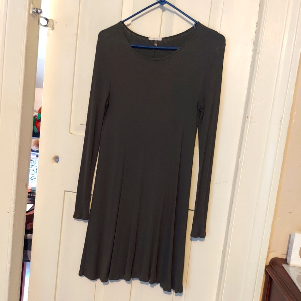 Green Long Sleeved Mini Dress Size Medium 💚